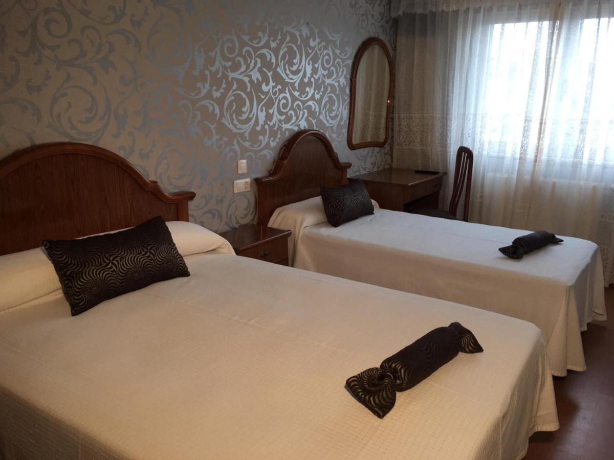 Double or Twin Room,994437037:JPEG